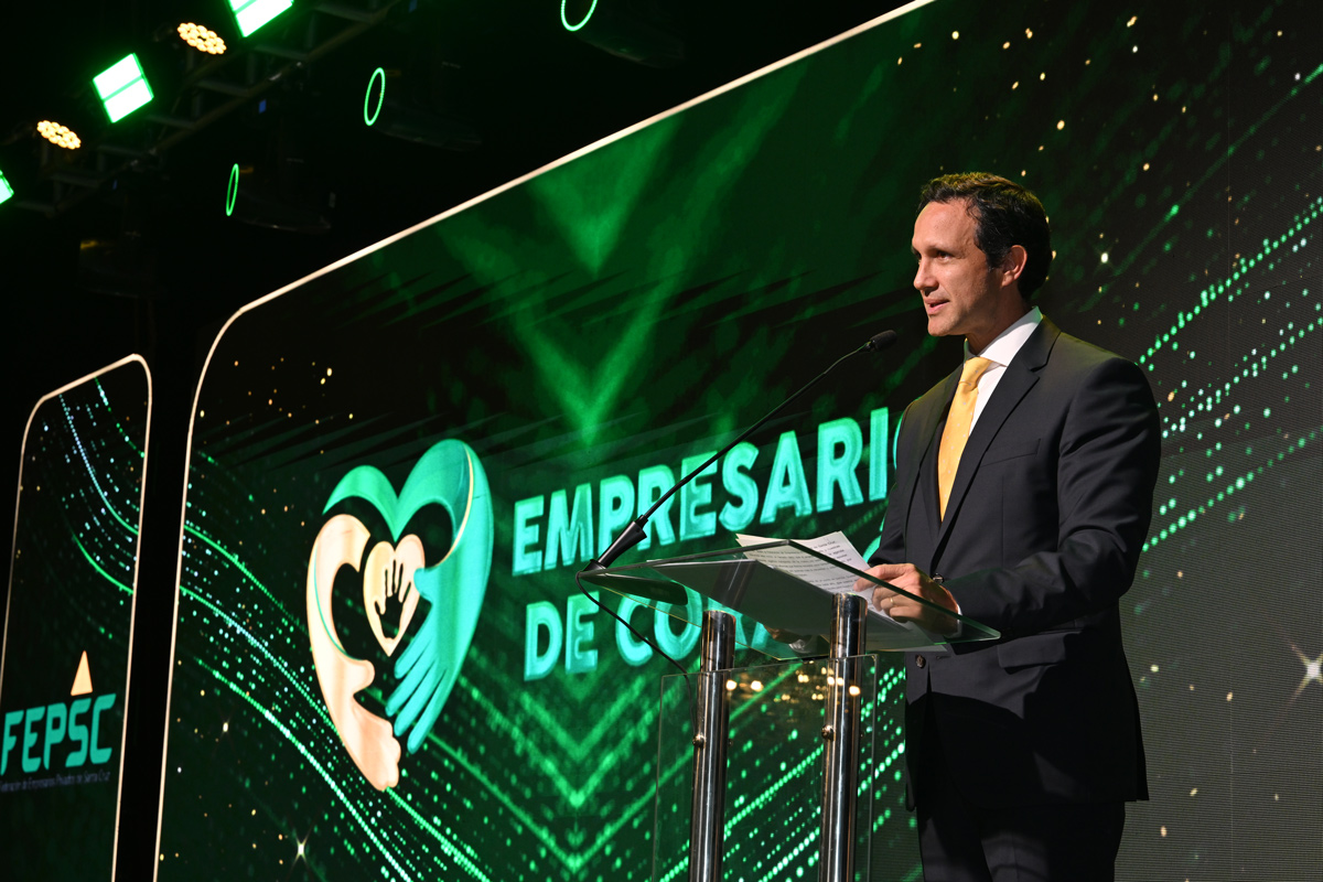 EMPRESARIOS DE CORAZÓN REUNIÓ AL SECTOR PRIVADO EN UNA EXITOSA CENA BENÉFICA EN FAVOR DE LOS NIÑOS CON CÁNCER